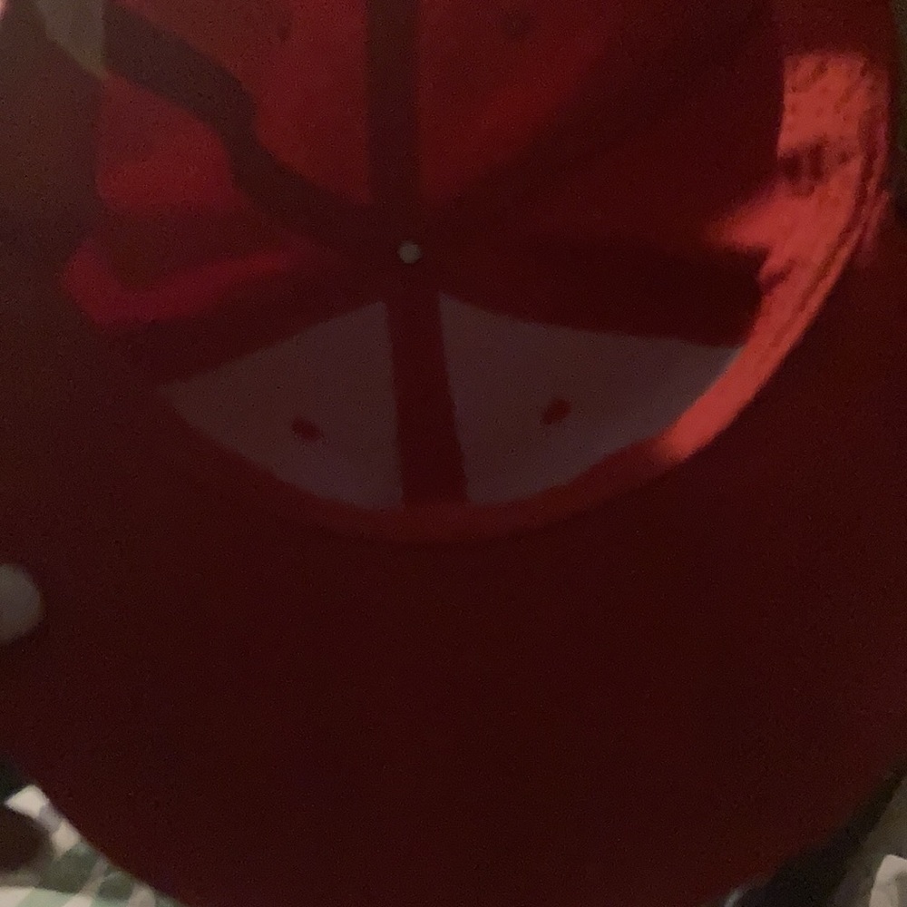 Designed Fitted cap - Picture 4 of 6